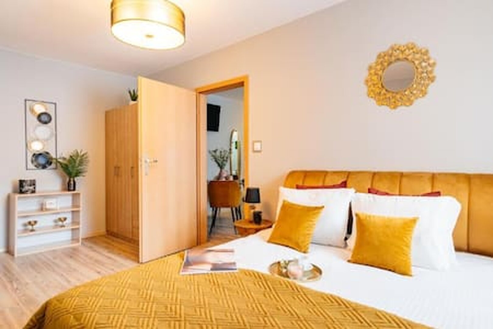 Honey Apartment by Cracovia Prime Honey Apartment by Cracovia Prime