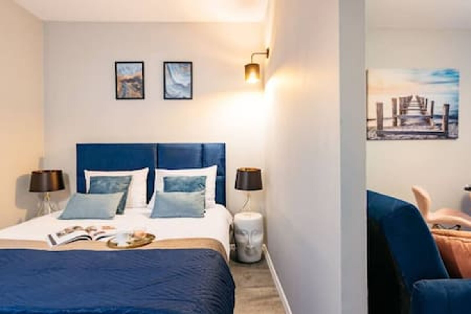 Loc8 Sapphire Apartment by Cracovia Prime Loc8 Sapphire Apartment by Cracovia Prime